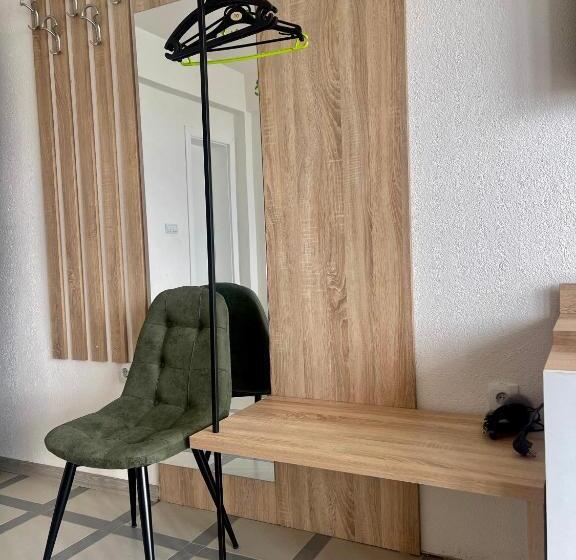 Standard Værelse Søudsigt, Villaradozda