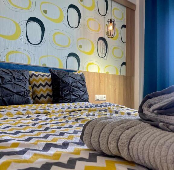 Familie Værelse, Villaradozda