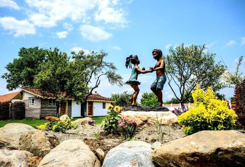 Номер Economy, Casuta Cu Mar De La Joyard