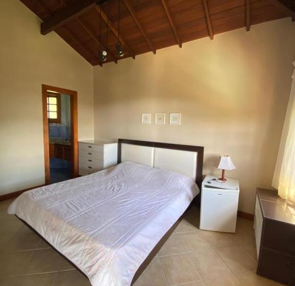 带海景的标准房, House Campos Suites