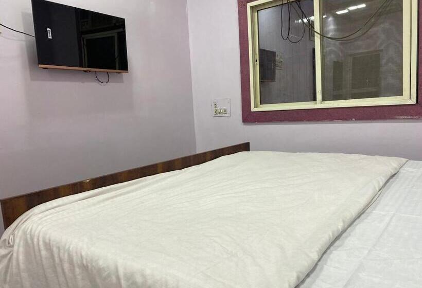 Habitación Estándar Baño Exterior, Ujjayini Home Stay