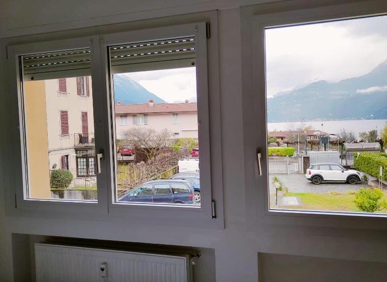 Standard studio with lake view, Varenna Guest House 2