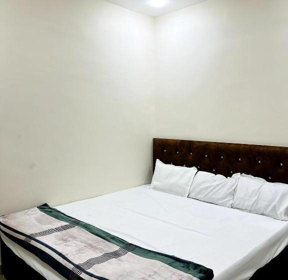 اتاق استاندارد, Hariom Palace