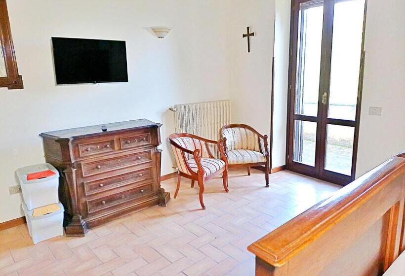 חדר סטנדרט עם מרפסת, La Collina Dei Venti