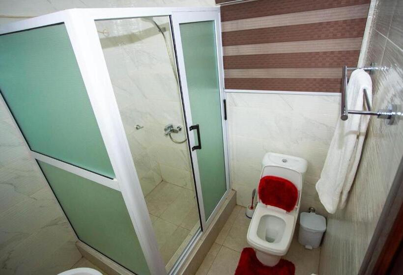 اتاق سوپریور با تخت بزرگ, Royal N