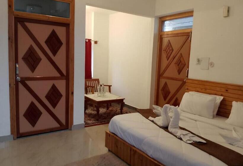 수피리어 룸, The Farmerian Resort