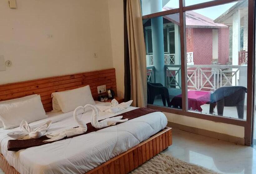 패밀리 스위트, The Farmerian Resort
