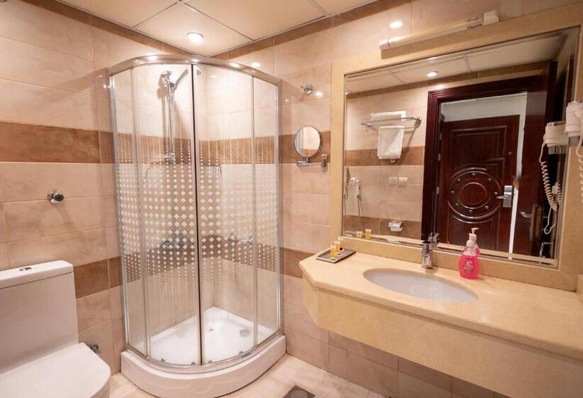 4인용 스탠다드 룸, Waha