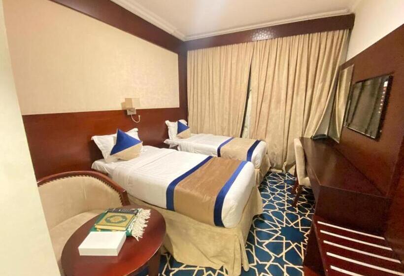 3침실 스위트, Waha