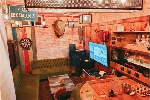 شقة غرفة واحدة, H.younes