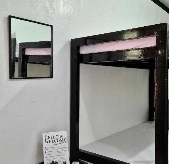 חדר משפחתי, Casa Olivia