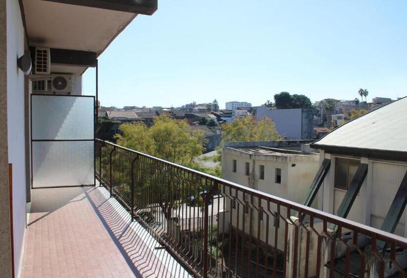 标准三人间, Casa Vacanze Etna Sunset