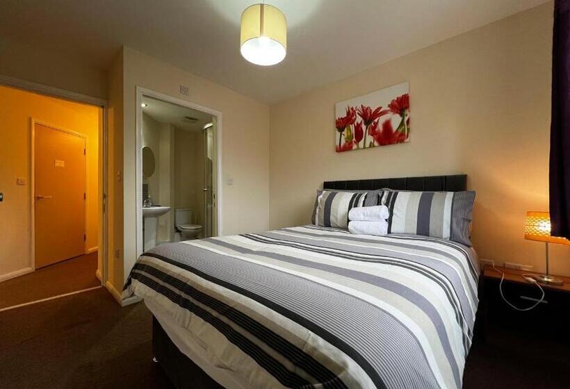 标准间, Crownford Guesthouse   Close To Hanley Centre And University