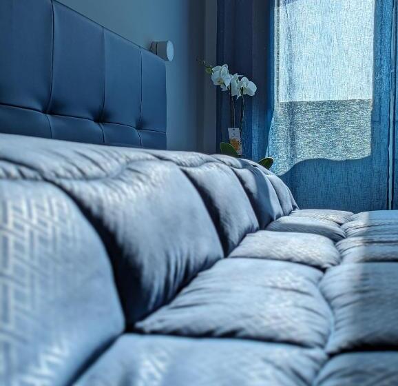 オーシャンビュースタンダードルーム, Villa Carosino