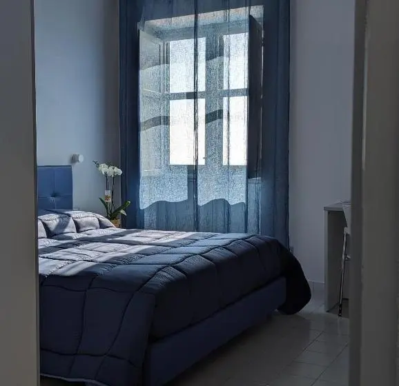 اتاق استاندارد با چشم‌انداز دریا, Villa Carosino