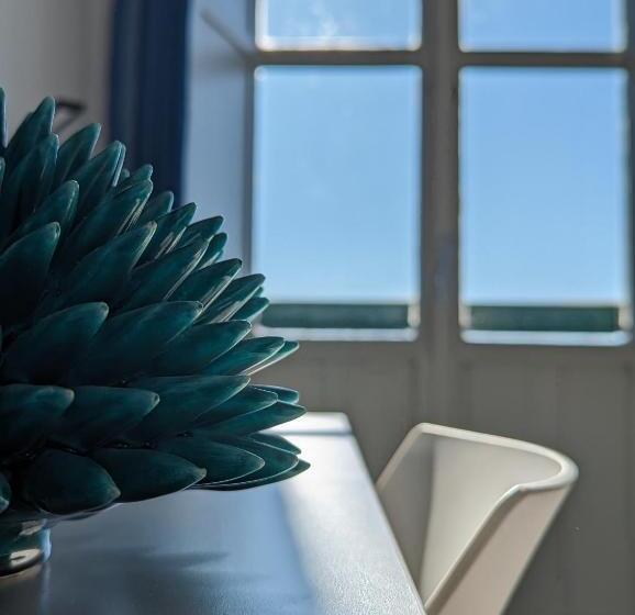 オーシャンビュースタンダードルーム, Villa Carosino