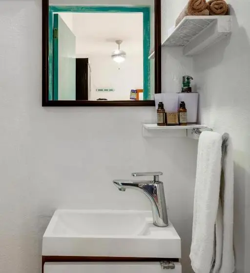 استودیوی لوکس, Casa Toloc Tulum