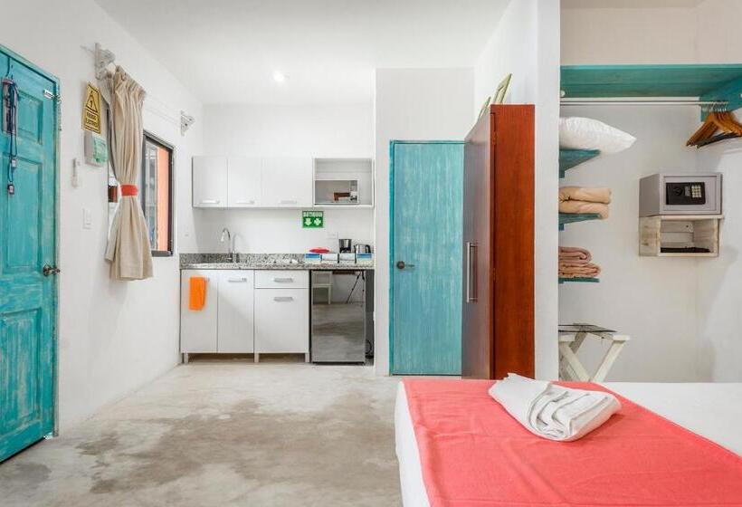 ファミリーステューディオ, Casa Toloc Tulum