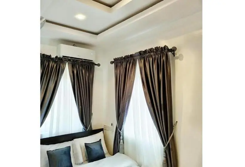 اتاق لوکس یک تخته, Hope Residence Hotel And Suites