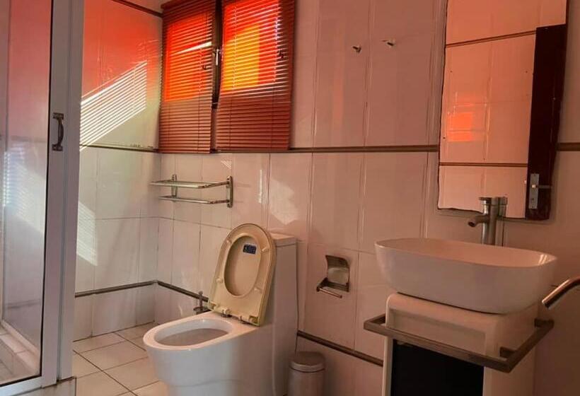 חדר סטנדרט, Tr Guest House