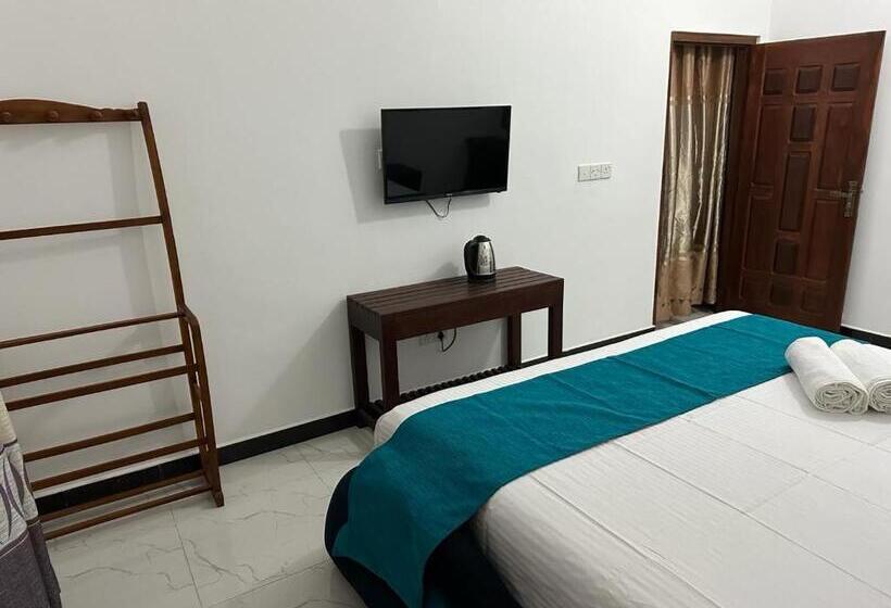 豪华房间, Trinco Waves