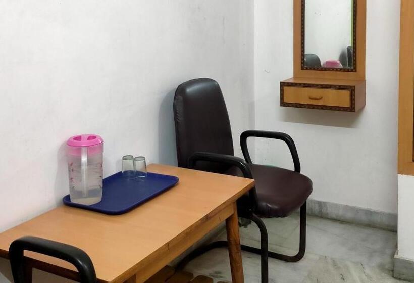 Номер Стандарт, Yatri Niwas Kidwainagar