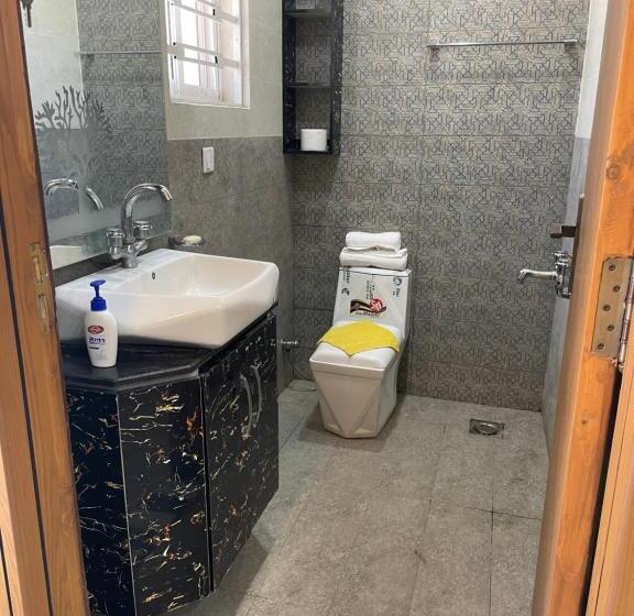 اتاق لوکس, Bahria Holliday Home 2
