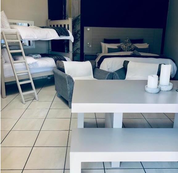 デラックスファミリールーム, Bedfordview Accommodation