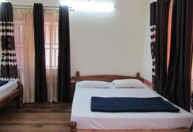 ファミリールーム, Mahabala Valley   Home Stay