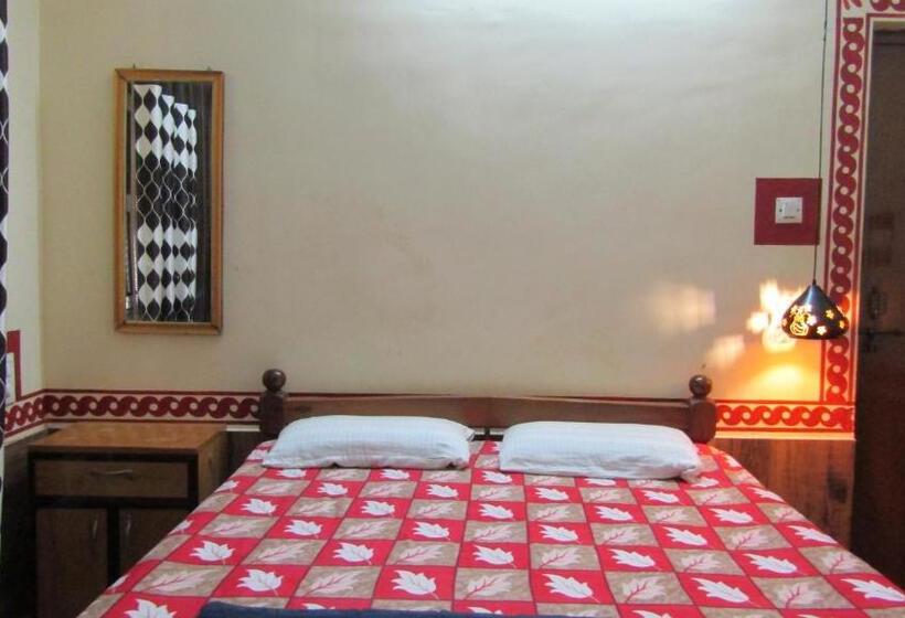 デラックスルーム, Mahabala Valley   Home Stay