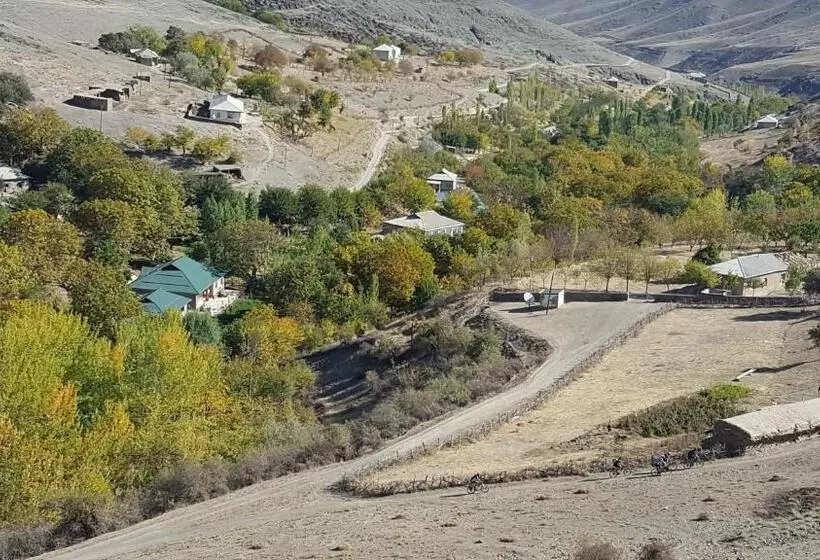 浴室共有スタンダード４人用ルーム, Shiringul Guesthouse In Nuratau Mountain