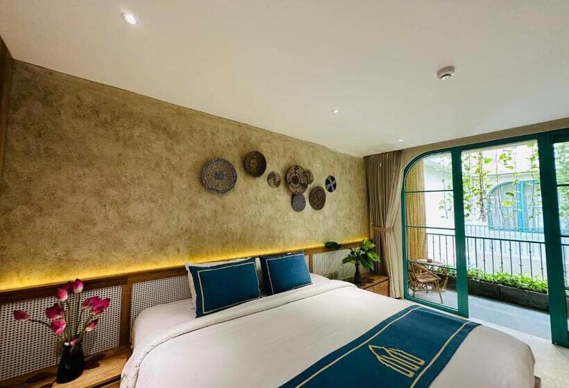 Standard Room King Size Bed, Solmare Hotel & Shampoo Spa