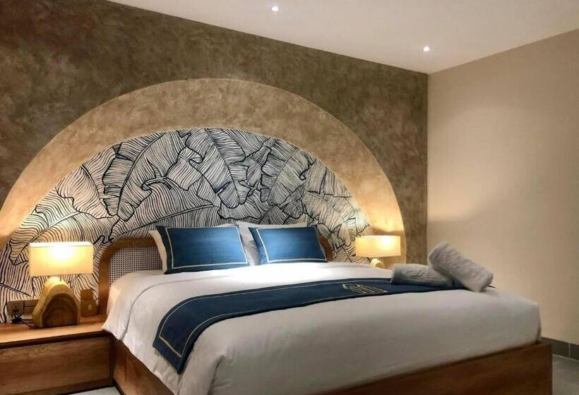 Standard Room King Size Bed, Solmare Hotel & Shampoo Spa