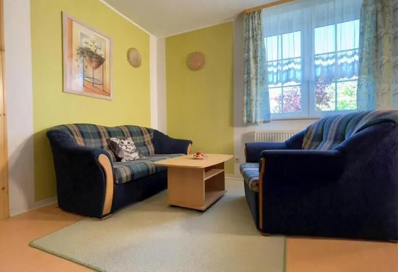 Huoneisto 1 Makuuhuone Pohjakerros, Ferienlandhof Mistorf