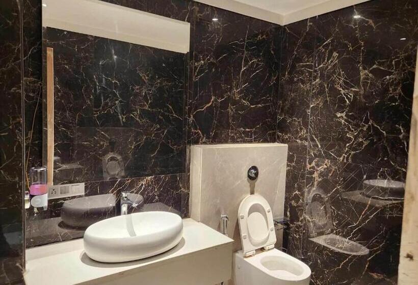 إستوديو سوبيريور, Levelup Signature