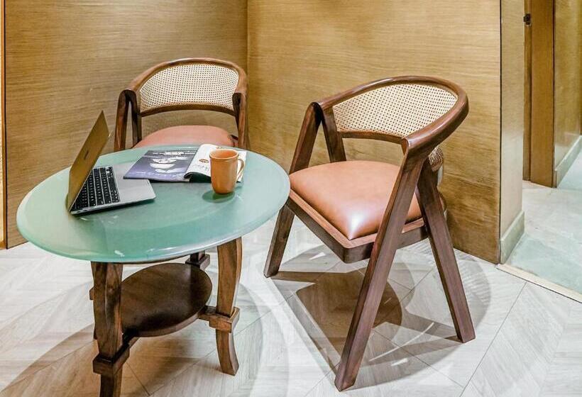 إستوديو سوبيريور, Levelup Signature