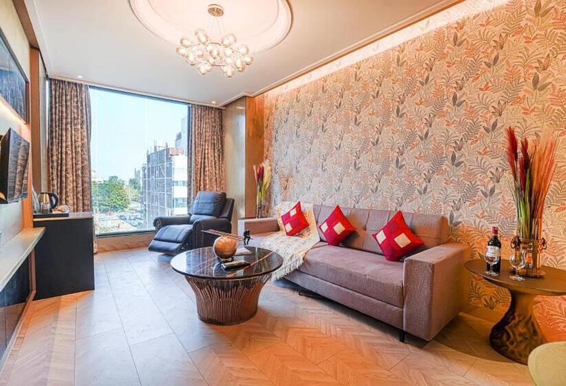 إستوديو سوبيريور, Levelup Signature