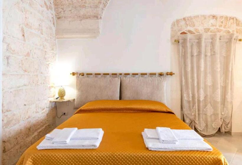 اتاق لوکس چهار تخته, La Pietra Del Duca