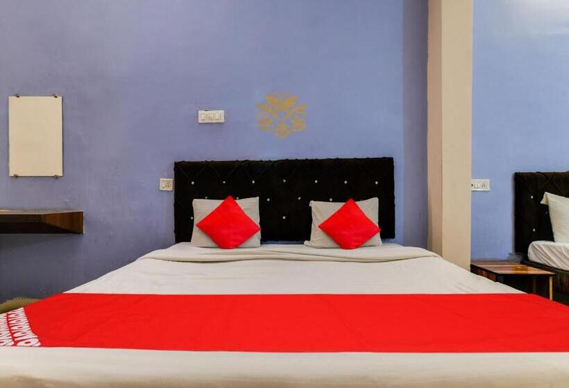 Трехместный Номер Классика, Oyo Hotel Airport View