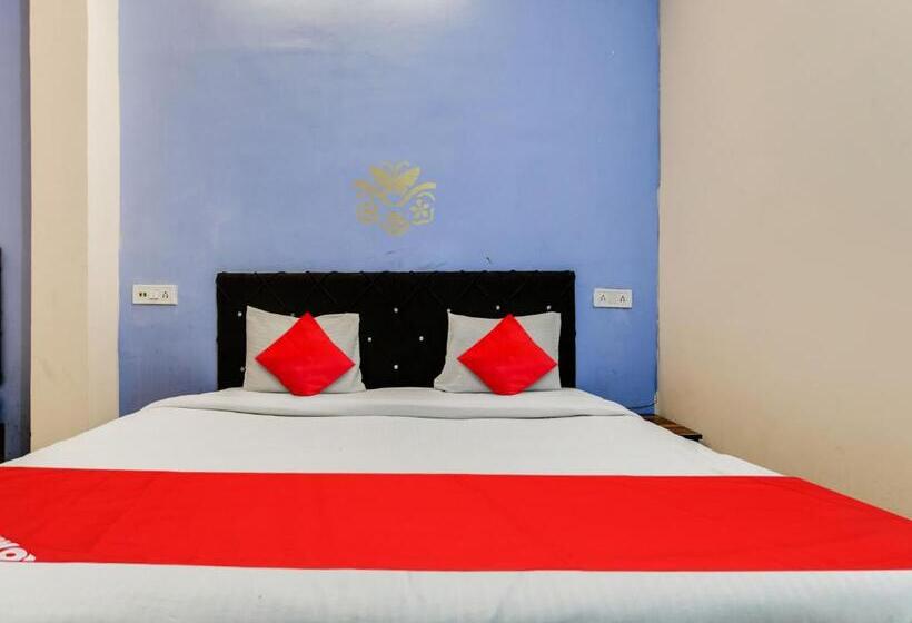 Трехместный Номер Классика, Oyo Hotel Airport View