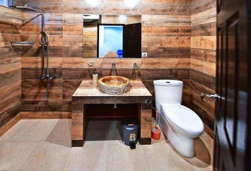 デラックススタジオ, Serendipity Bali