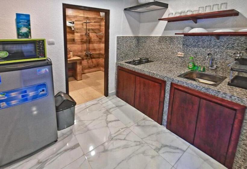 デラックススタジオ, Serendipity Bali