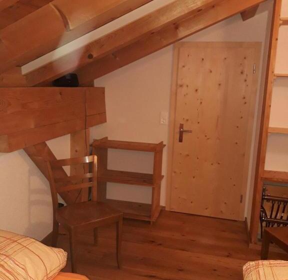 Standard Szoba Megosztott Fürdővel, Beat & Ursula S Guest House