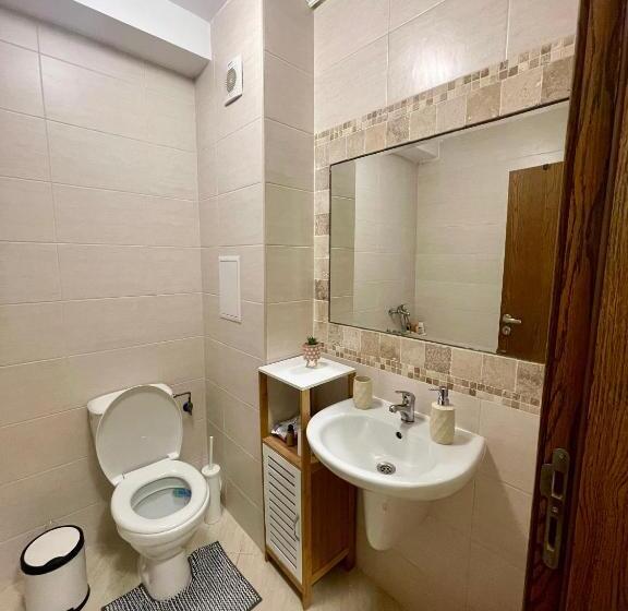 디럭스 스튜디오, Cascadas Ravda