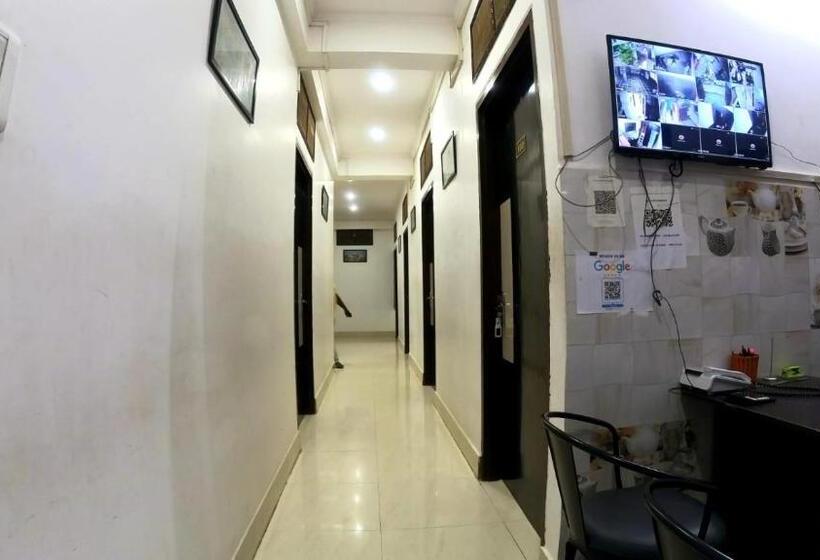 四人豪华间, Holidayy Inn