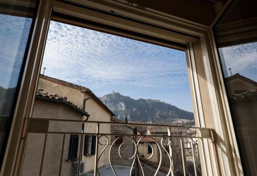 اتاق لوکس چهار تخته, Antica Colombaia