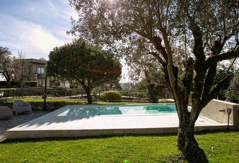 شقة غرفتين, Casas Da Gralha