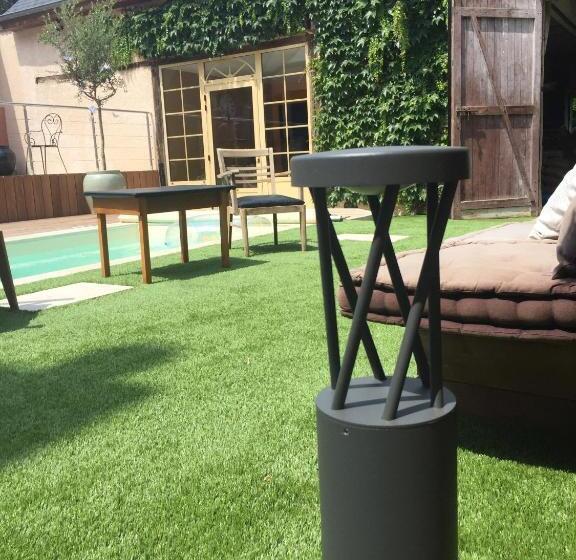 Номер Стандарт Вид на Сад, Le Goût Des Choses