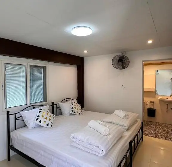 スタンダードルーム, Luxe Nan Twin Bed Room