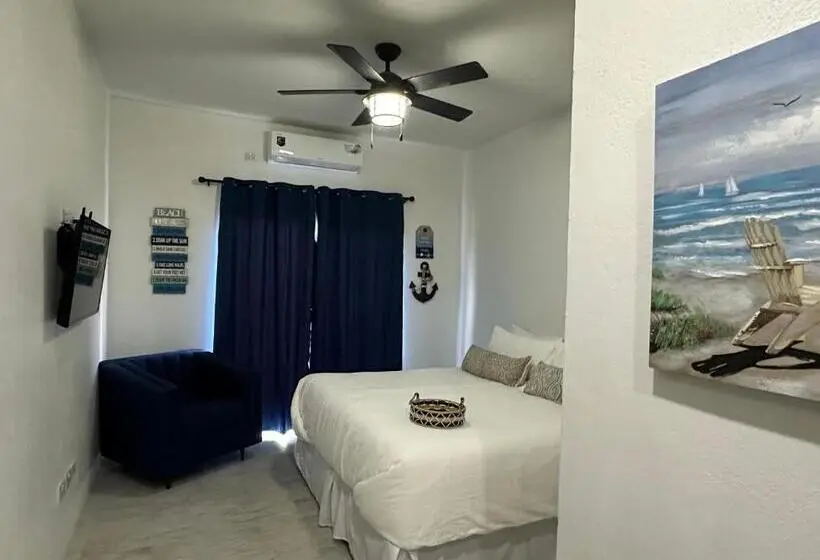 اتاق لوکس, Belle La Maye Bed And Breakfast Villa